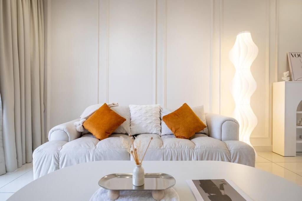 Instagrammable Paraiso Near Pavilion Bukit Jalil 7pax Apartment